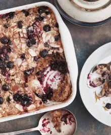 Blueberry Muffin Oatmeal Bake