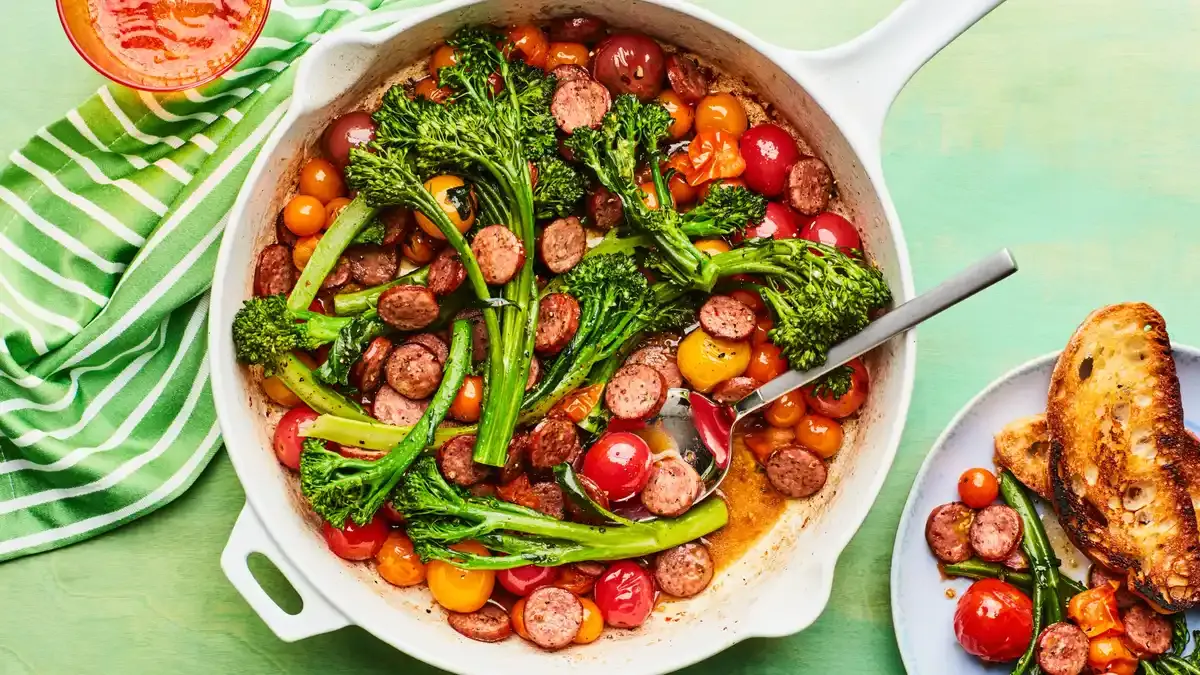 10-Minute Sausage Skillet with Cherry Tomatoes and Broccolini