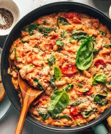 Creamy Italian White Bean Skillet Meal (25 Minutes!)