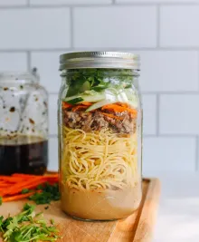 Mason Jar Cold Noodles (Meal Prep!)