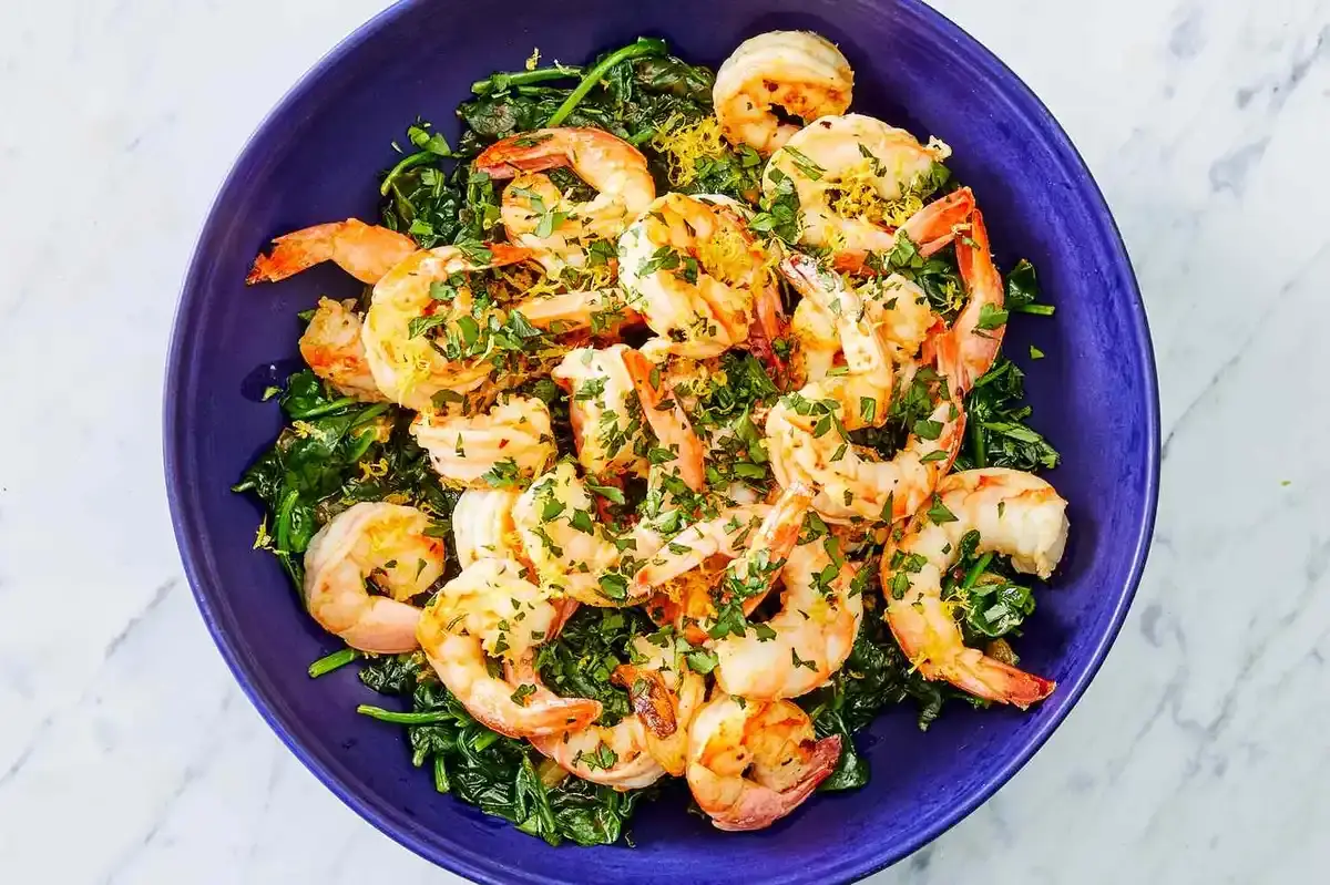 One-Pot Garlicky Shrimp & Spinach