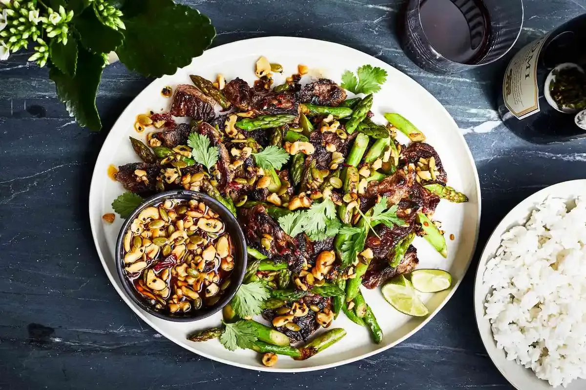 Skirt Steak and Asparagus with Salsa de Semillas
